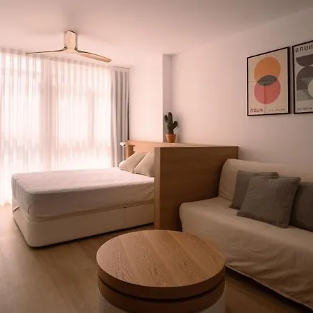 Apartment Spectacular Renovated Studio Facing The Sea