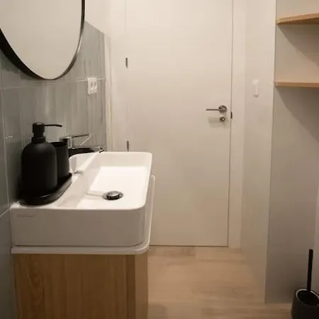 Apartment Spectacular Renovated Studio Facing The Sea *