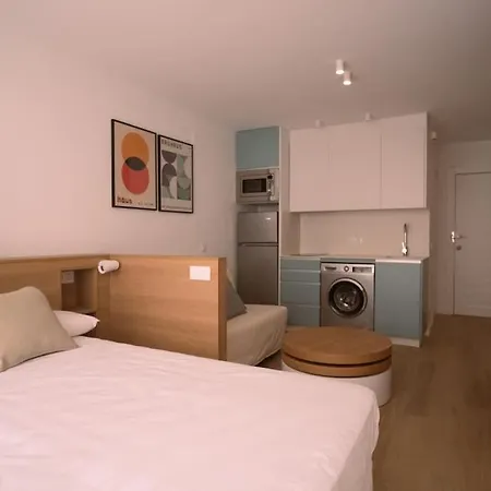 Spectacular Renovated Studio Facing The Sea Valencia